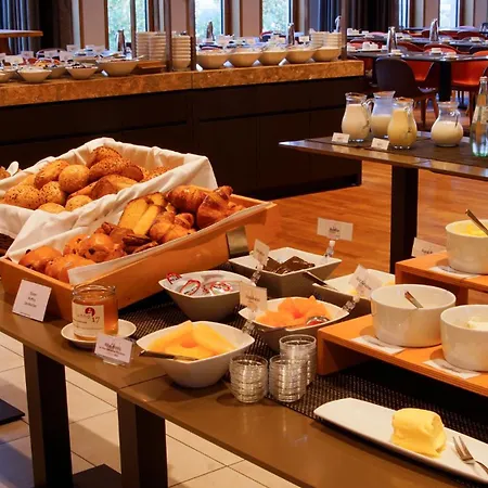 Katholisch-soziales Institut מלון 3*