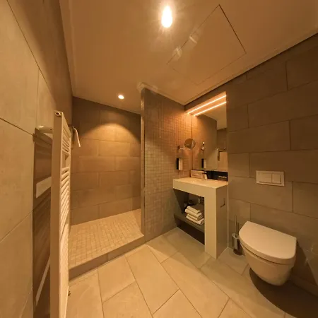 Katholisch-soziales Institut 3*