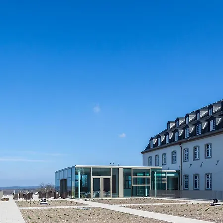 Katholisch-soziales Institut 3*