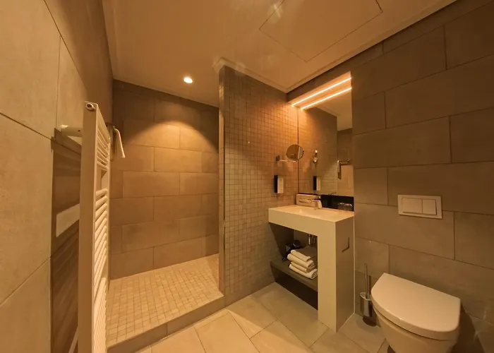 Katholisch-soziales Institut 3*