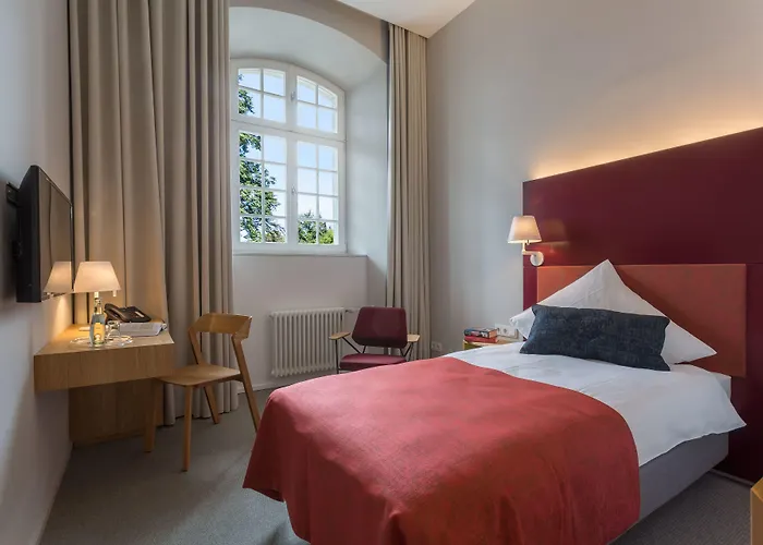 Katholisch-soziales Institut 3*