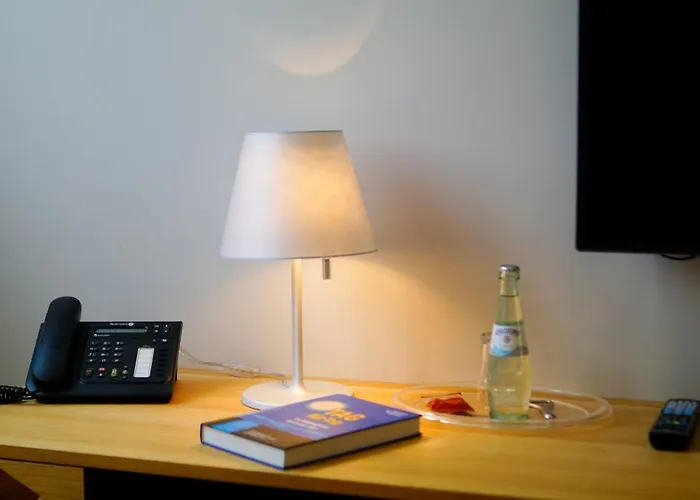 Katholisch-soziales Institut ホテル